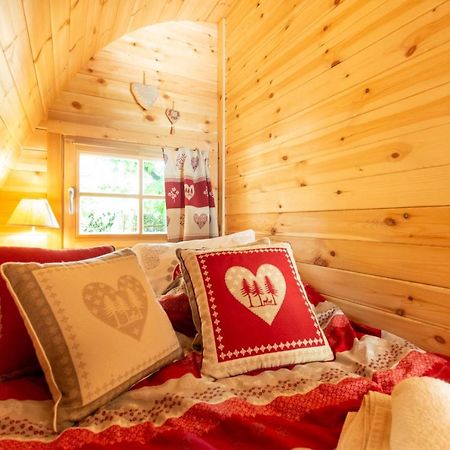 Cabane En Bois Avec Bain Nordique Asnieres-sur-Vegre Exteriör bild